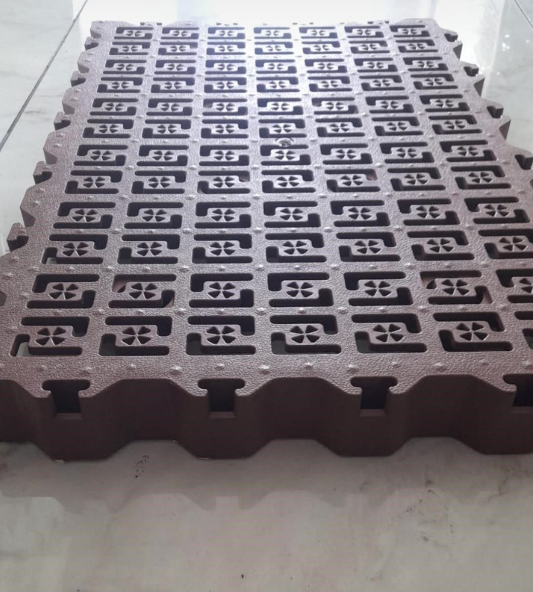 BUZAĞI IZGARA ALTLIK - ALTLIĞI 40X60  (SİPARİŞ VE BİLGİ İÇİN 0533 763 37 89)